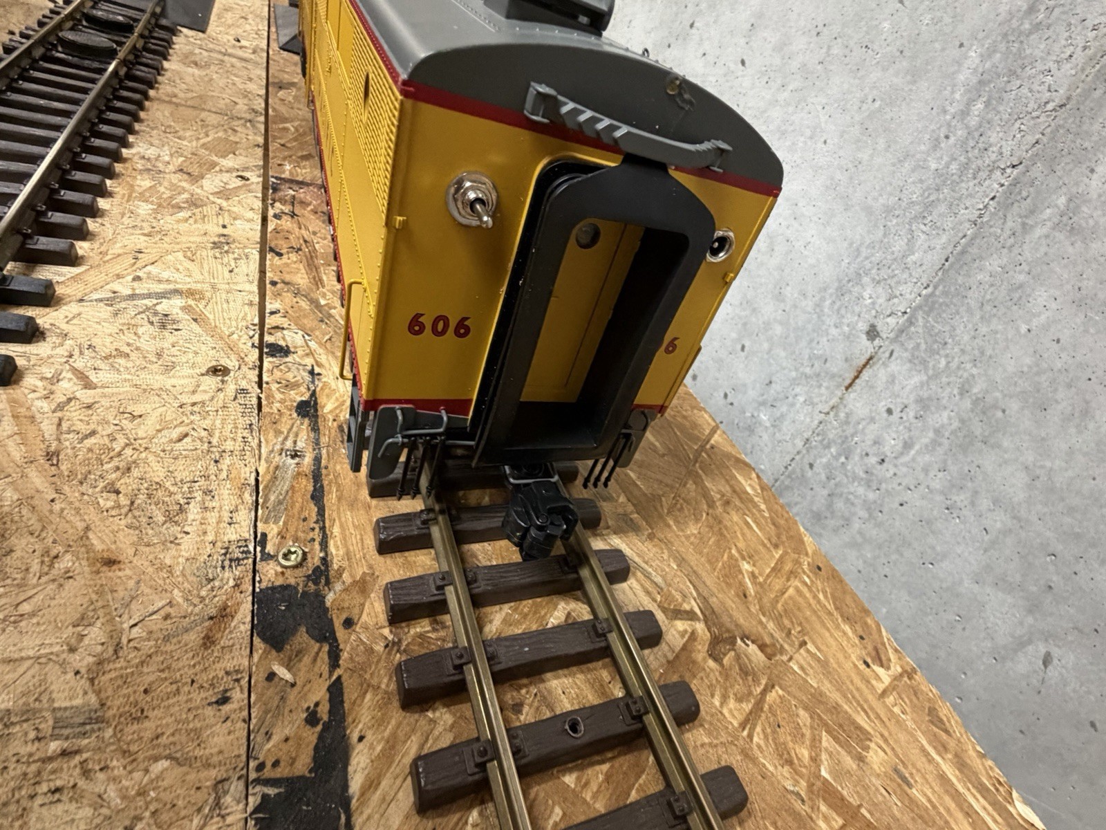USA Trains G Gauge Union Pacific ALCO PA with Blunami and battery