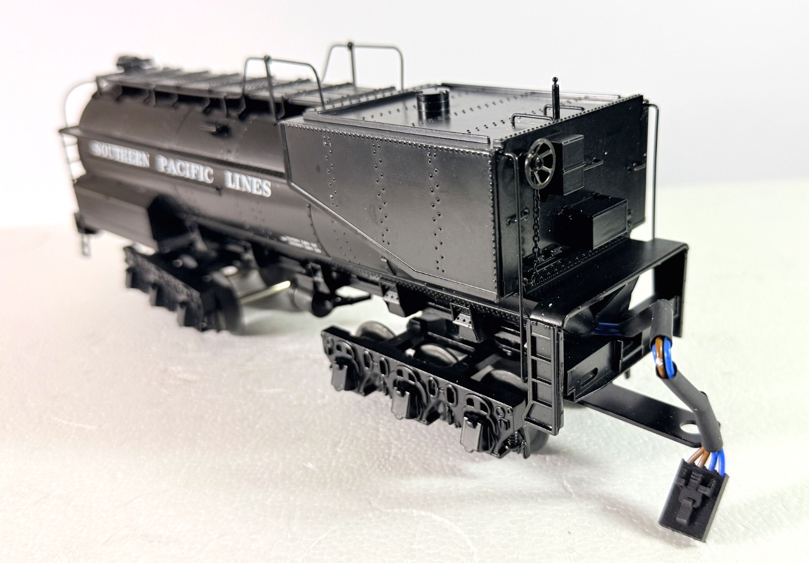 K-Line K-3388-2488IC Southern Pacific 4-6-2 Loco w Vanderbilt Tender O Gauge New