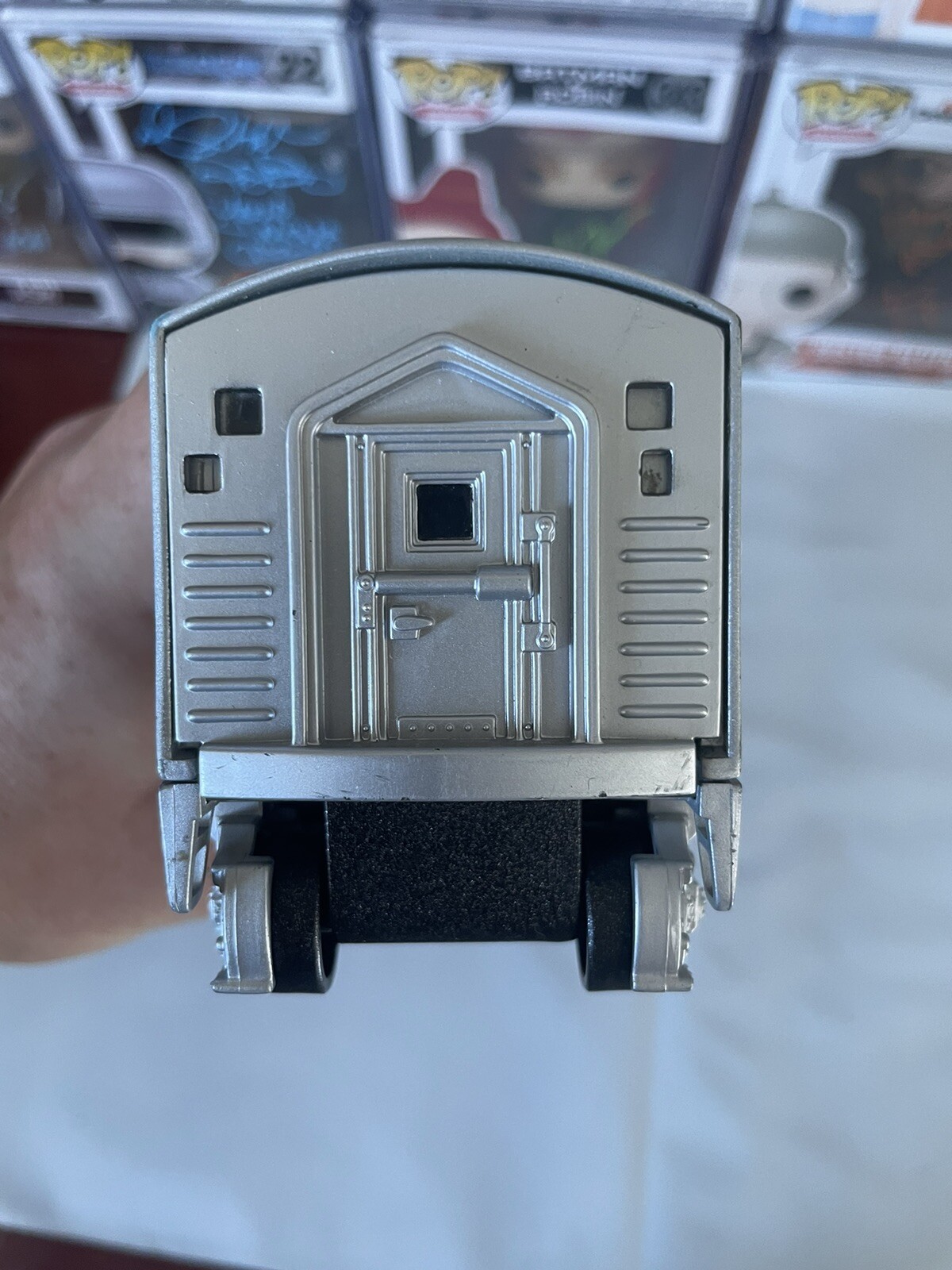 Untested On Track – Has Light And Sound – Lionel Santa Fe 2343 Model Train