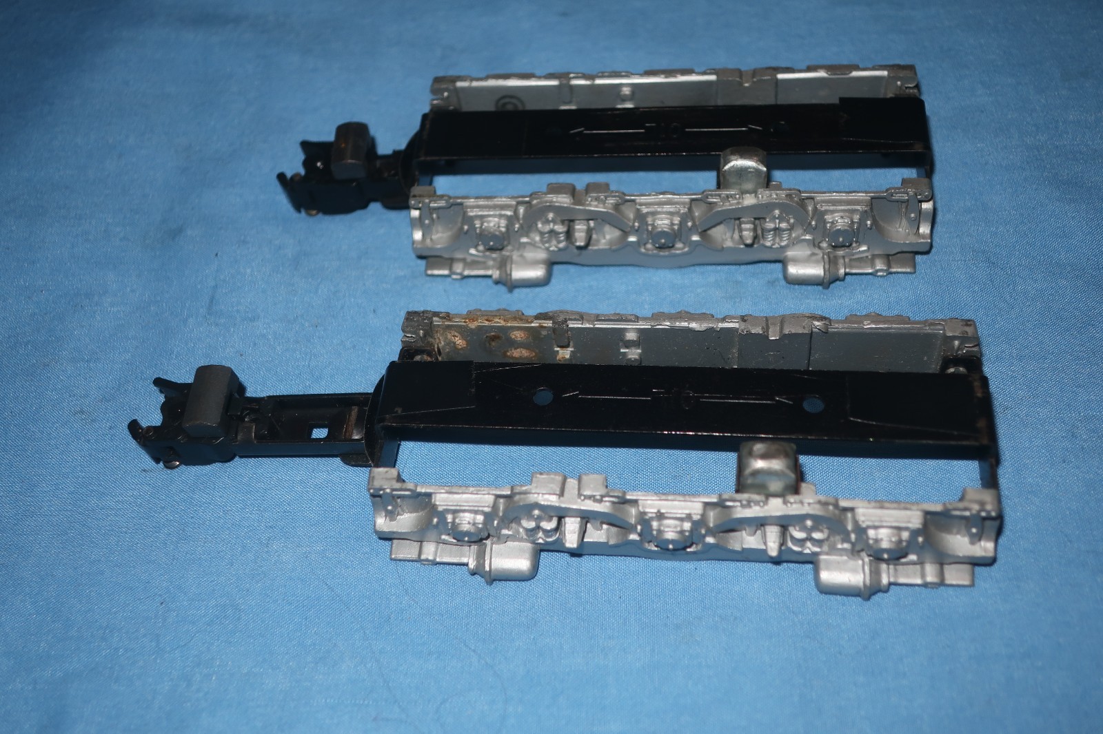 American Flyer Diesel Alco Front & Rear Side Frames w/Knuckle Couplers