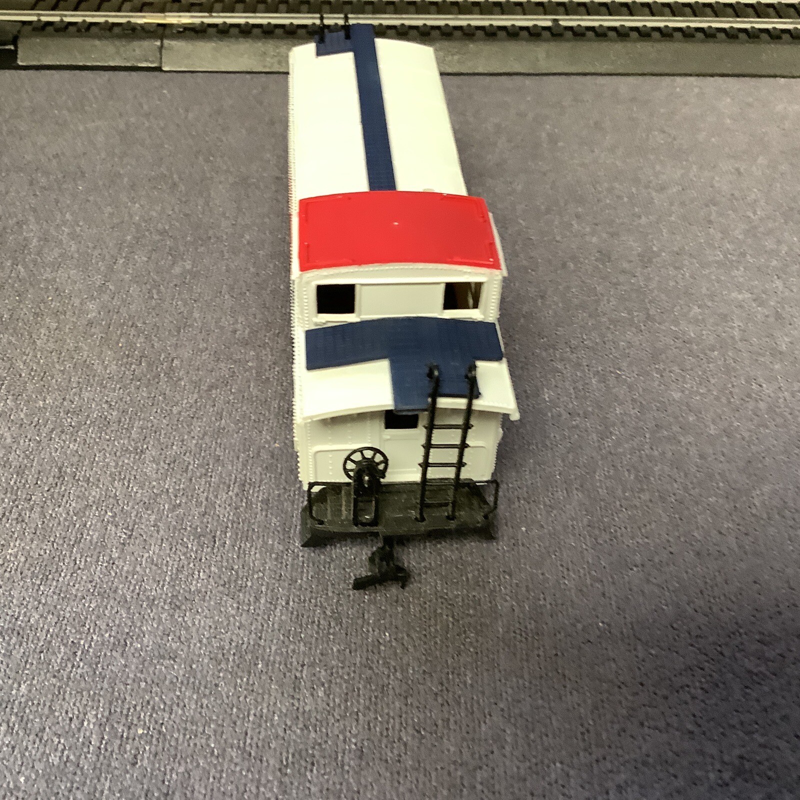 AHM HO ALCO CENTURY 424 5015 SPIRIT OF 1776 LOCOMOTIVE & CABOOSE Used Wrong Box