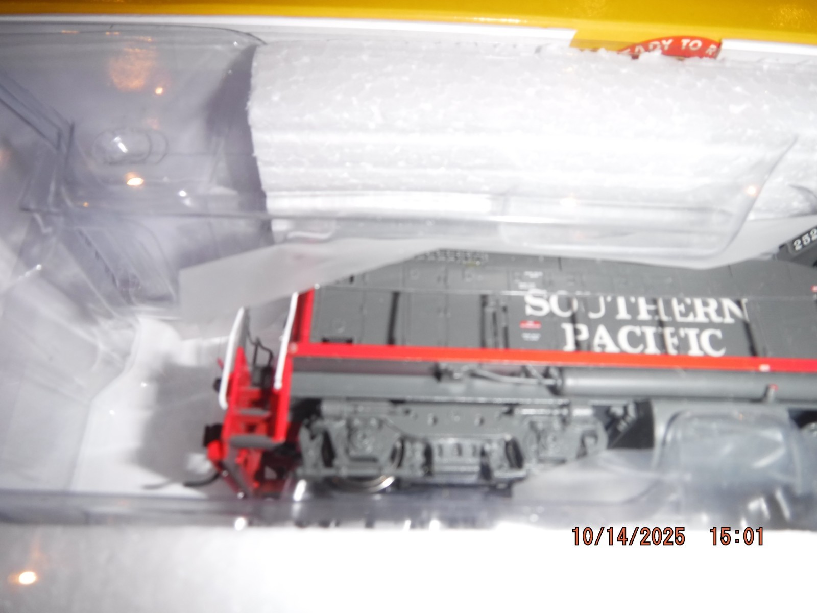 ATHEARN HO SOUTHERN PACIFIC SW1500 SWITCHER LOCO #2528 DCC QUICK-PLUG EQUIPPED!