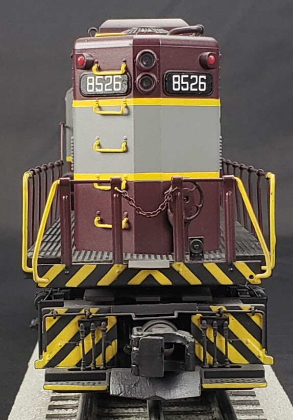 CUSTOM MTH Premier O Scale/3 Rail Canadian Pacific Passenger GP9 Loco Proto 3.0