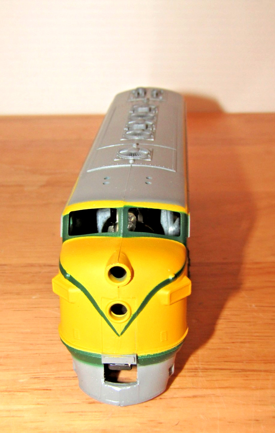 Athearn 3225 HO Scale Canadian National F7A Super Powered Locomotive #6500 New