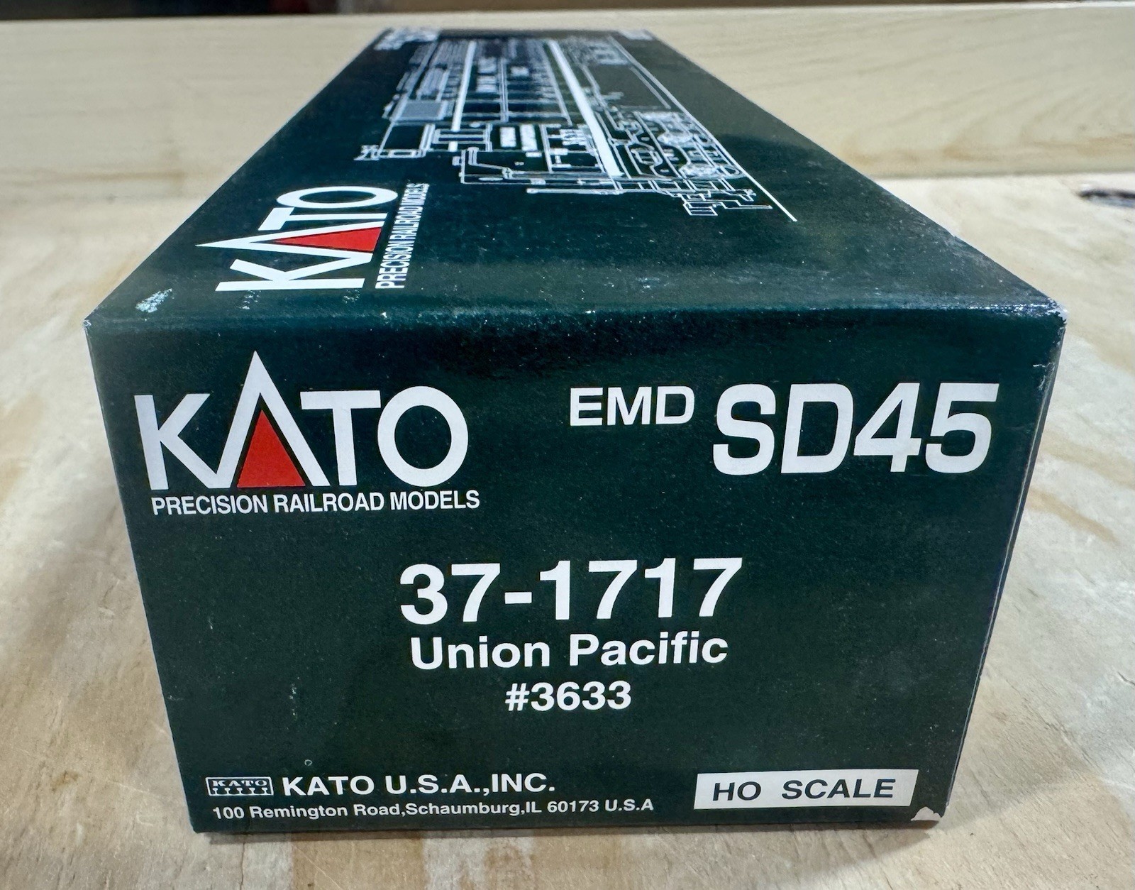 KATO 37-1717 HO EMD SD45 locomotive Union Pacific #3633 DCC Ready New