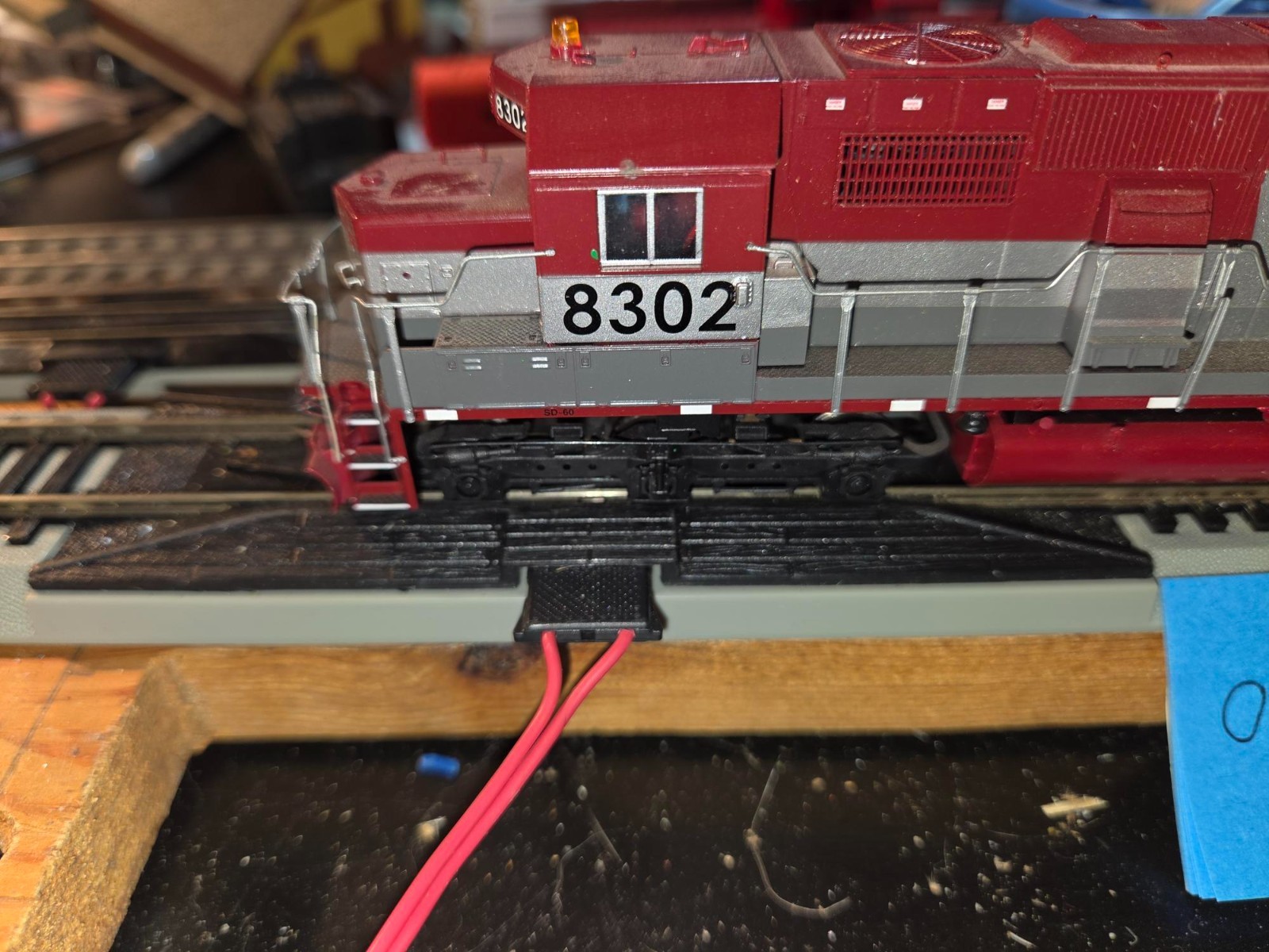 LIFE-LIKE PROTO 2000 ELECTROMOTIVE SD60 8302 DIESEL, BELIEVED DCC, SEE PHOTOS