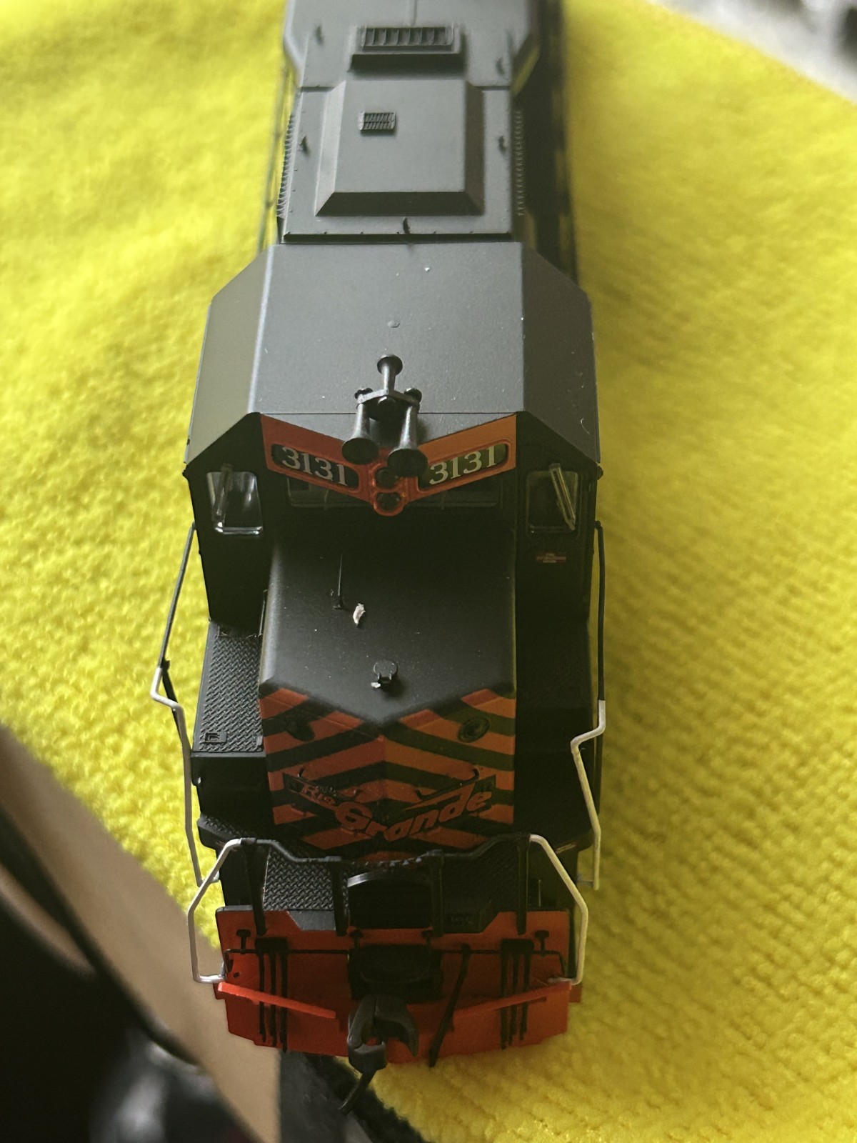 Atlas HO GP-40 locomotive, Rio Grande 3131, Low Nose, DCC Equipped, like NIB