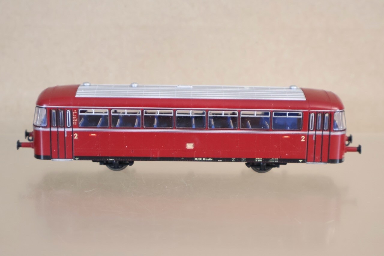 ROCO 43019 NON POWERED DB CLASS BR VB 98 228 TRAILING RAILCAR LOCOMOTIVE on