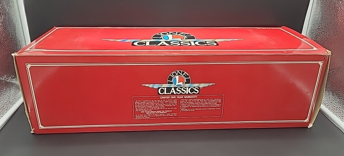 Lionel 6-13102 Standard Gauge Classics 381E Locomotive Two tone green