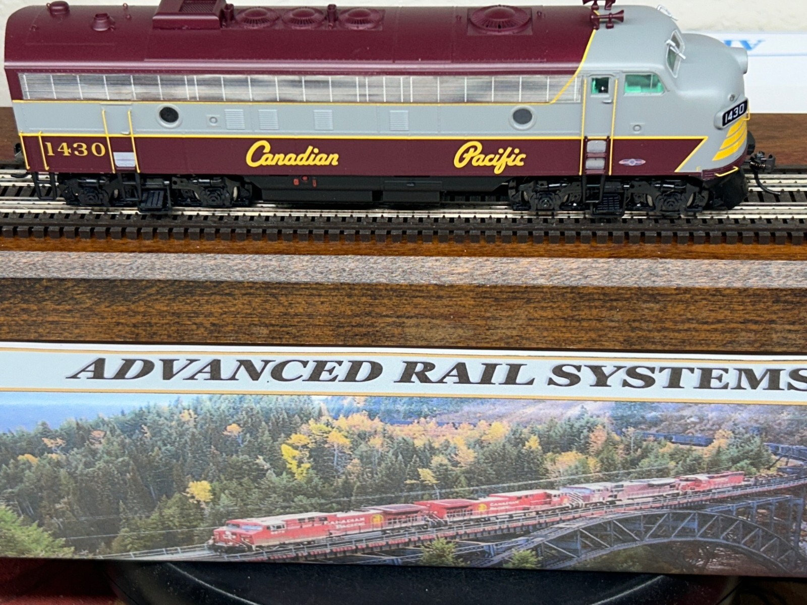 CANADIAN PACIFIC SCRIPT PASSENGER FP7 – A unit DCC / QUANTUM SOUND HO Scale NEW