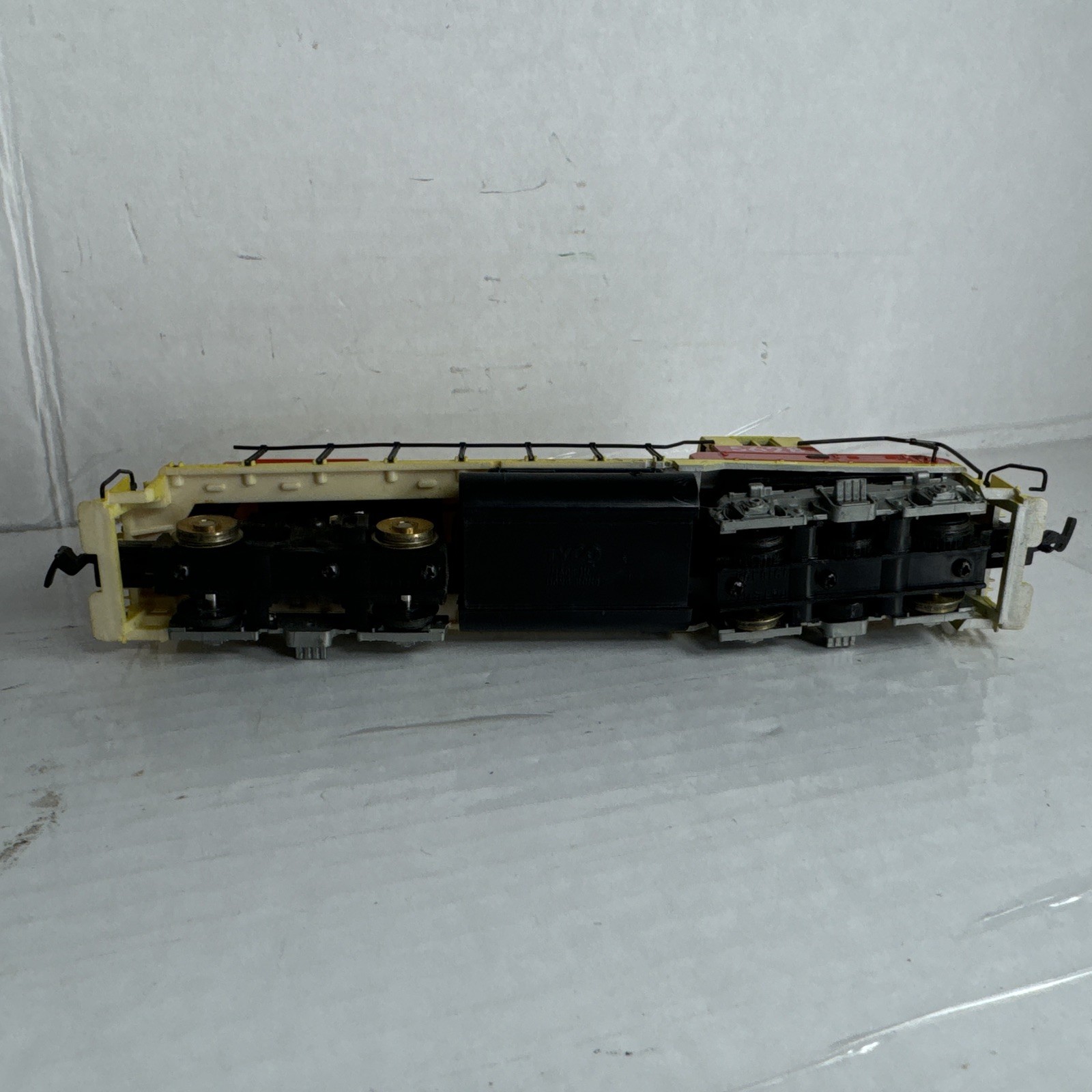 Tyco Ho Scale Gp20 Chattanooga #5628 Diesel Locomotive For Train Set Layout
