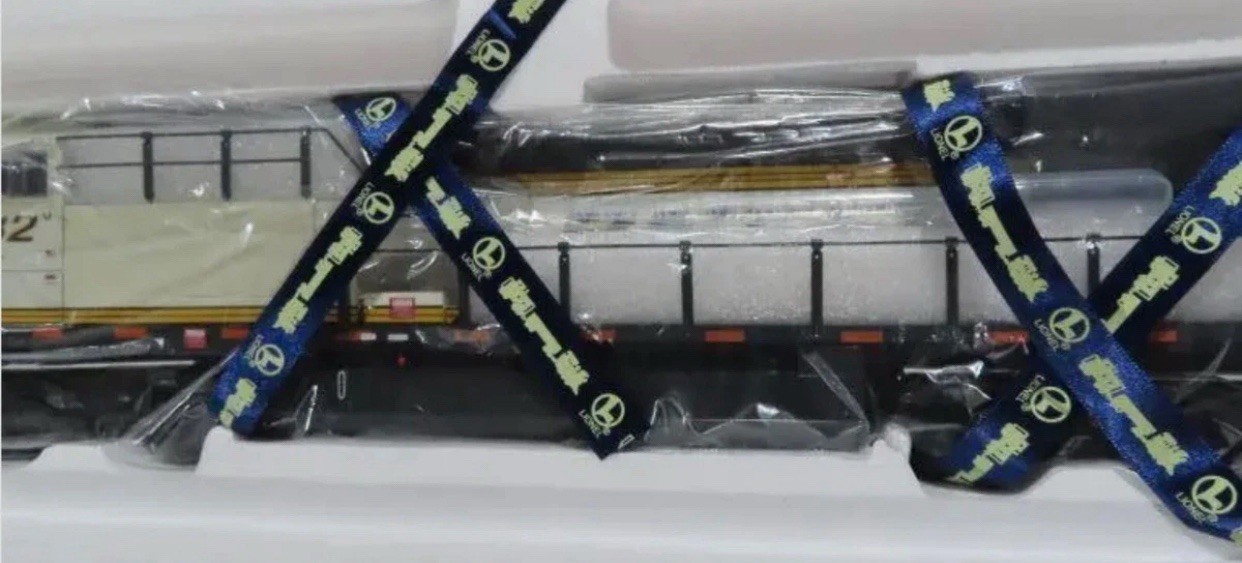 LIONEL LEGACY BNSF “ICE COLD EXPRESS” AC6000 DIESEL ENGINE! O SCALE
