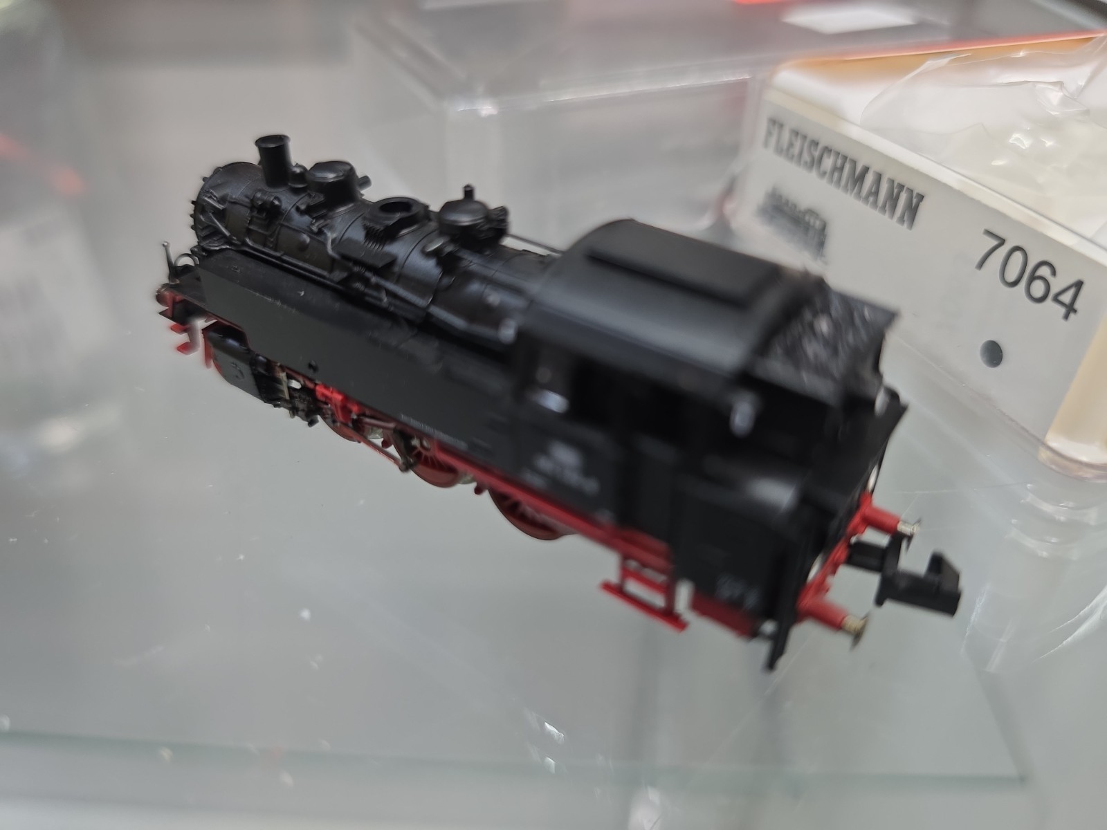 Fleischmann Piccolo 7064 N Scale DB BR 064 Steam Locomotive – Mint & Tested!