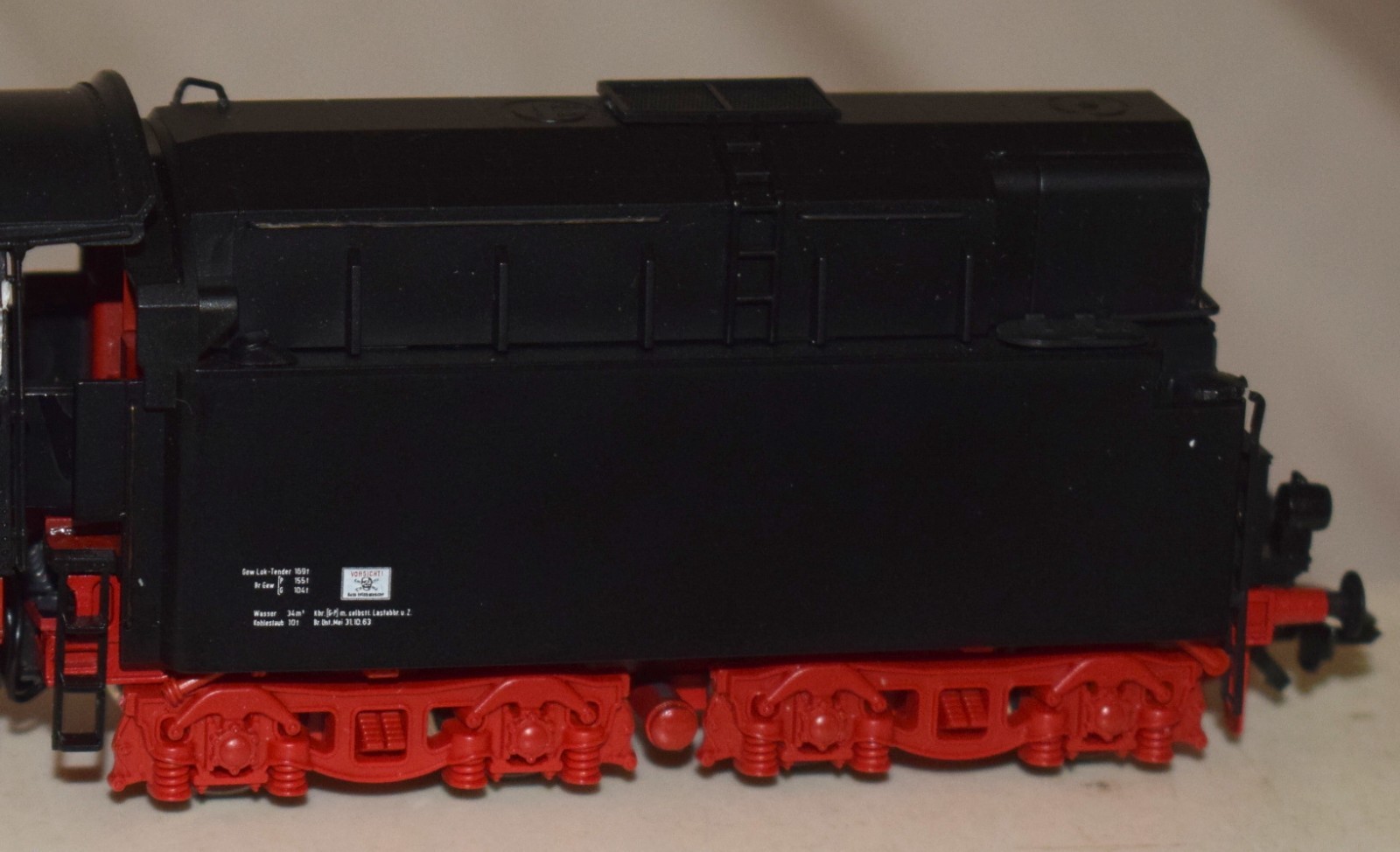 Roco No. 63239 DR 44 1272 Locomotive 2-10-0 Black – HO Gauge in Box