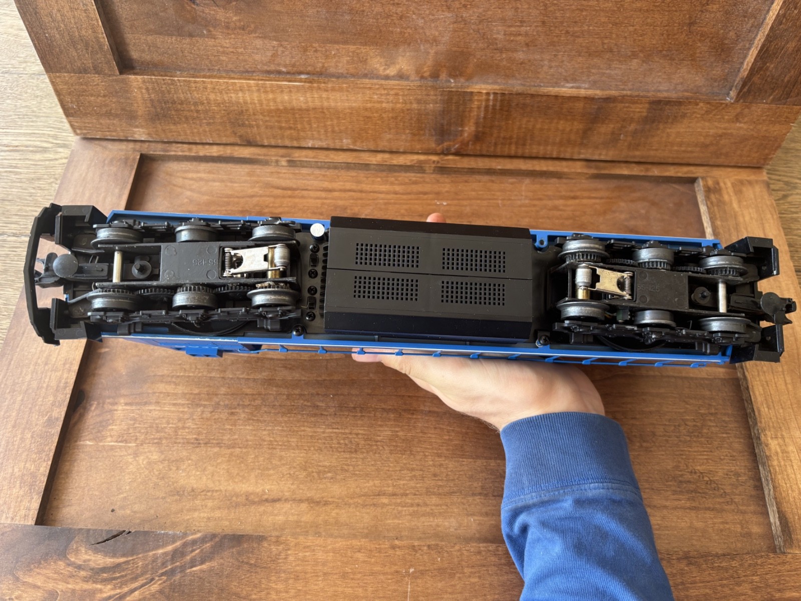 Lionel ConRail 6-18216 SD-60 Railsounds Locomotive DOES NOT RUN with Box