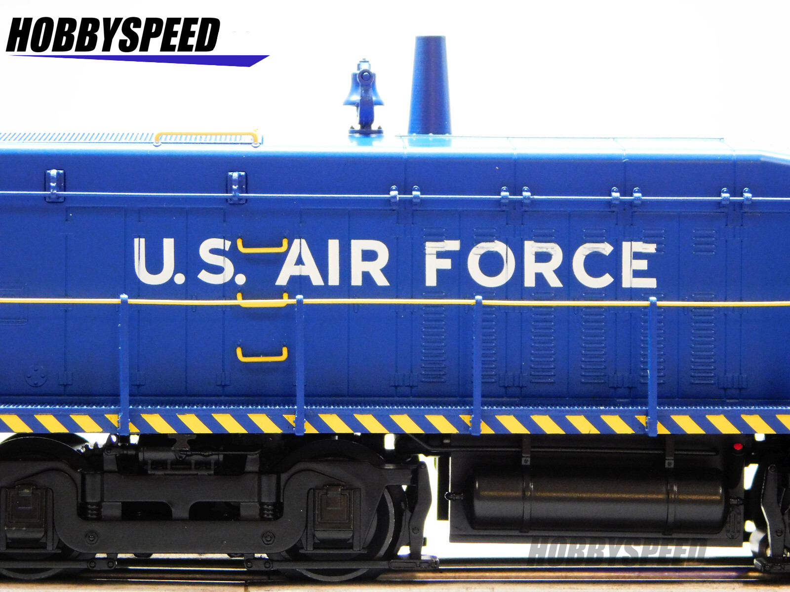 LIONEL US AIR FORCE LEGACY SW8 #2021 DIESEL ENGINE LOCOMOTIVE train 2433710 NEW