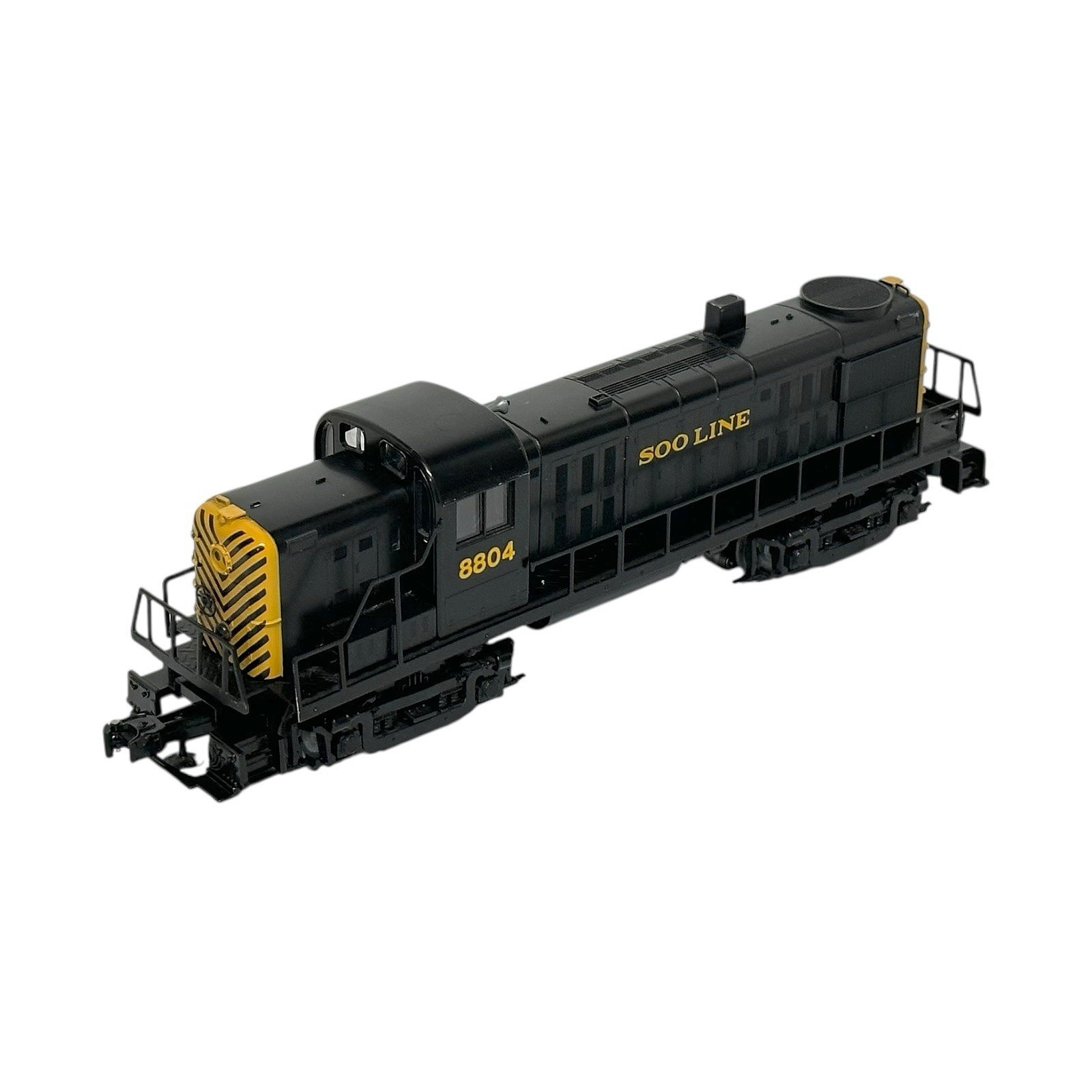 LIONEL O GAUGE 8804 SOO LINE RS-3 DIESEL LOCOMOTIVE