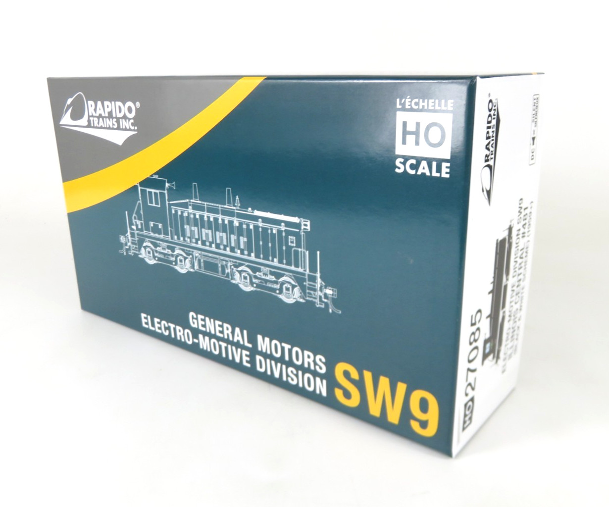 Rapido 27085 HO Illinois Central EMD SW9 Locomotive DC Silent Version #481 NIB