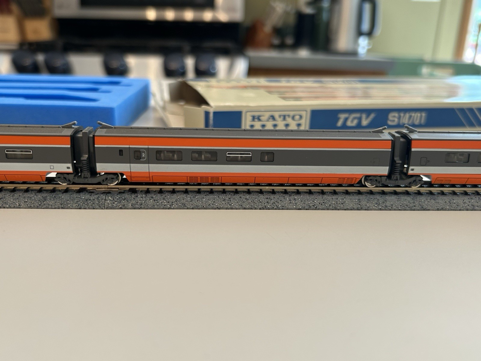KATO French Railroad TGV S14701 N Scale Bullet Train Japan Used – Very Rare