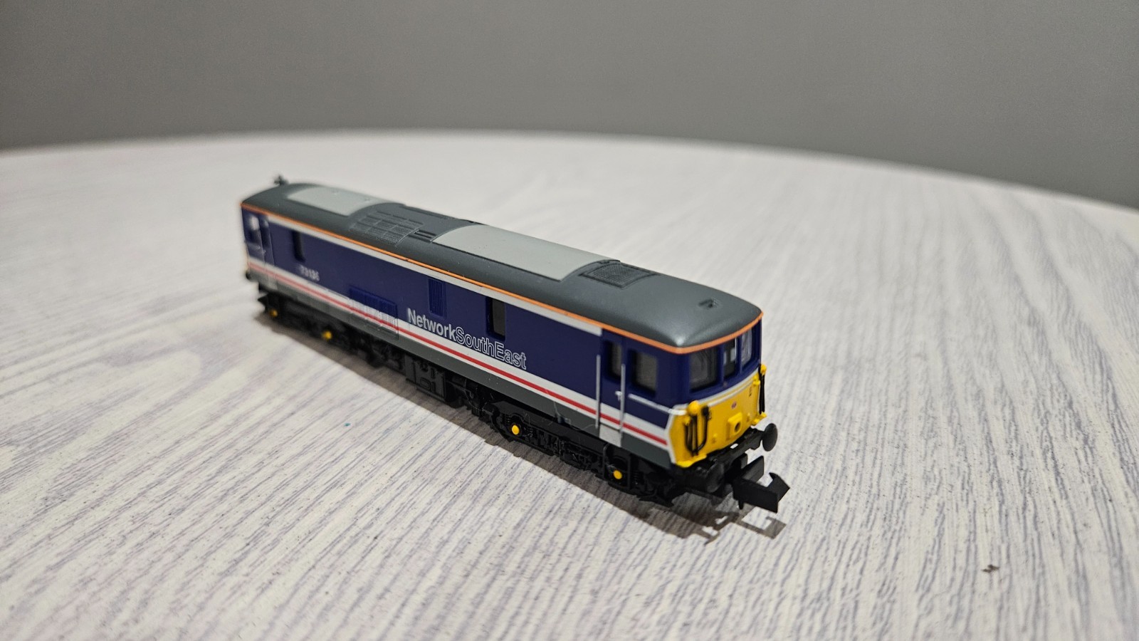 N Gauge Dapol Class 73 Network SouthEast
