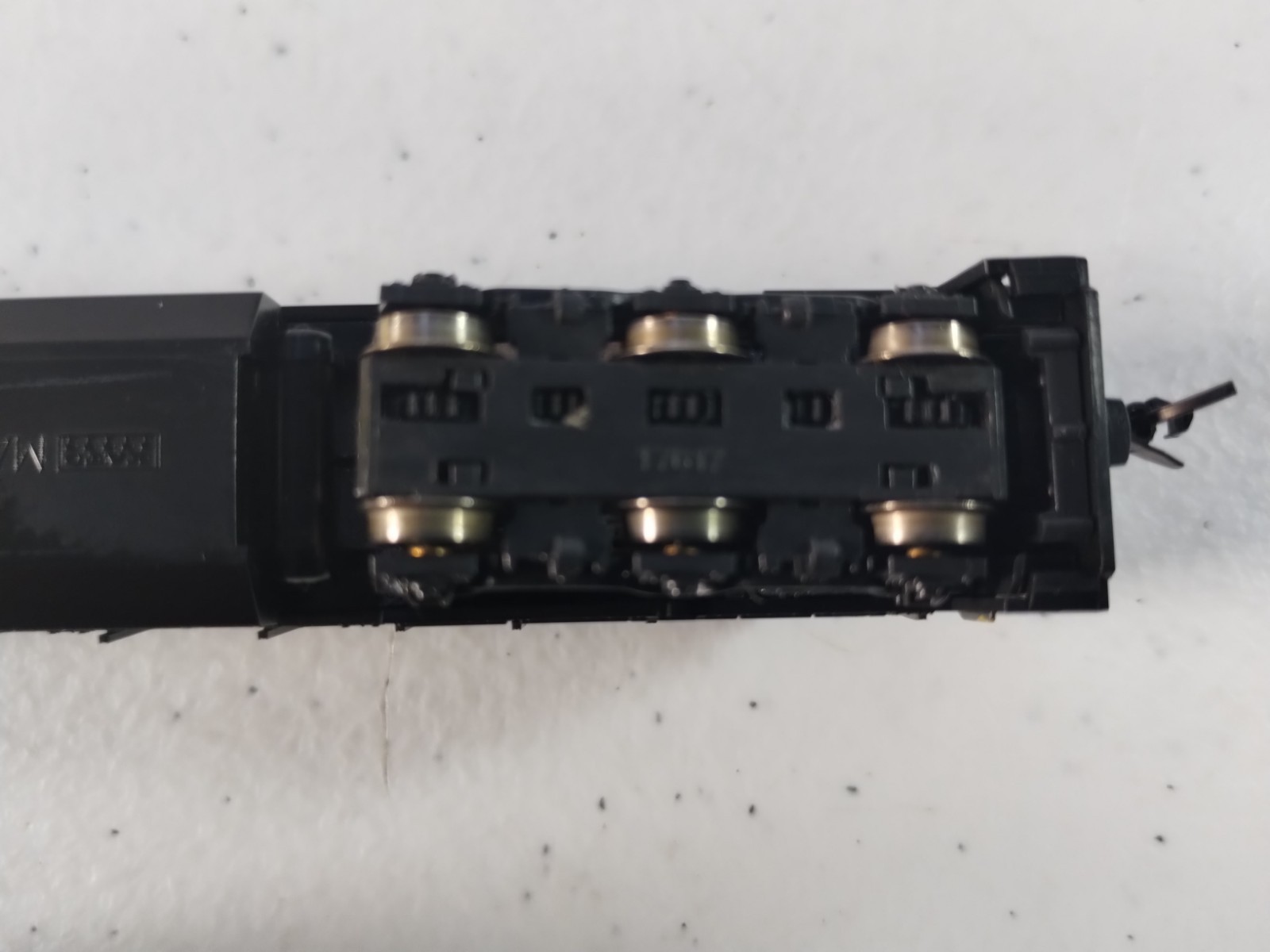 KATO 176-309 GE C30-7 Norfolk Southern #8031 N-Scale DC