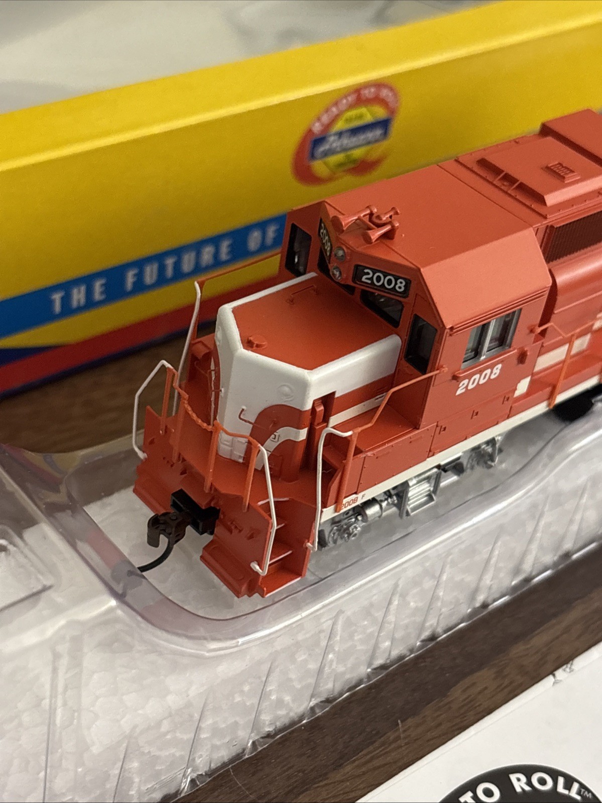 Athearn RTR Toledo, Peoria, & Western EMD GP38-2 Diesel Road Switcher #2008 New
