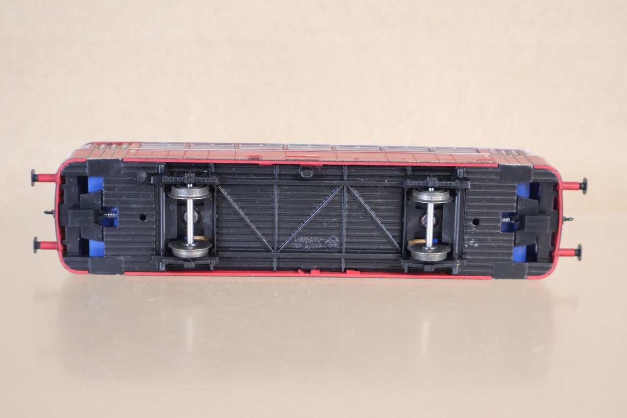 ROCO 43019 NON POWERED DB CLASS BR VB 98 228 TRAILING RAILCAR LOCOMOTIVE on