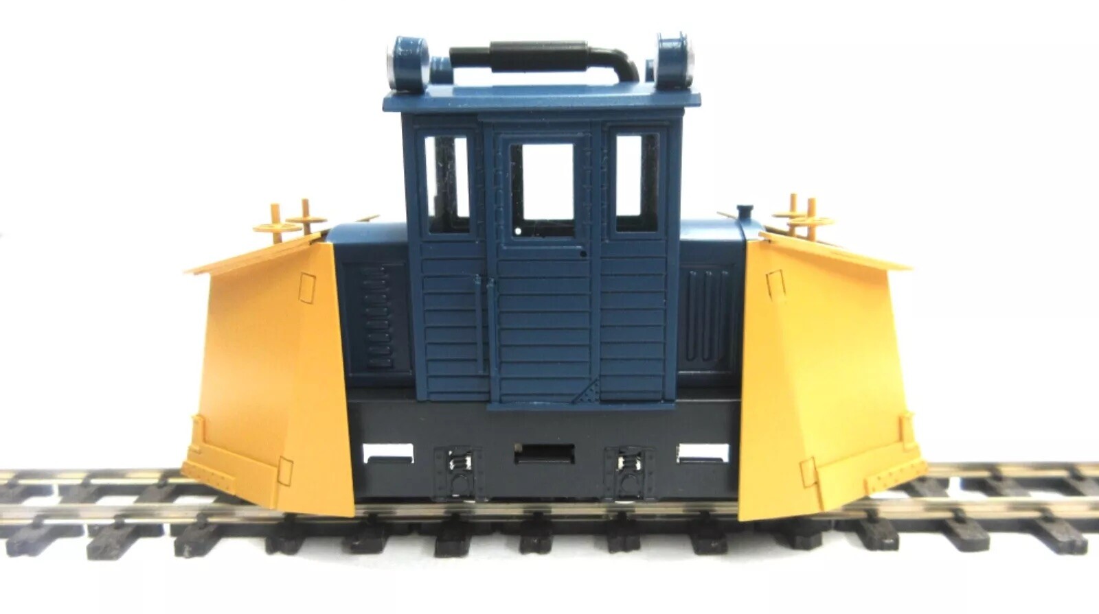 0n18 Scale Freelance Snow Plow Diesel Locomotive On18 Narrow Gauge Engine P.H