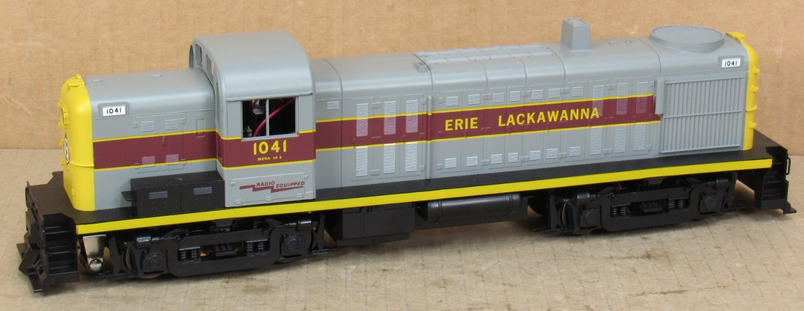 Weaver/P&D Hobby Shop 4056 Erie Lackawanna RS-3 Diesel Engine #1041 O-Gauge *
