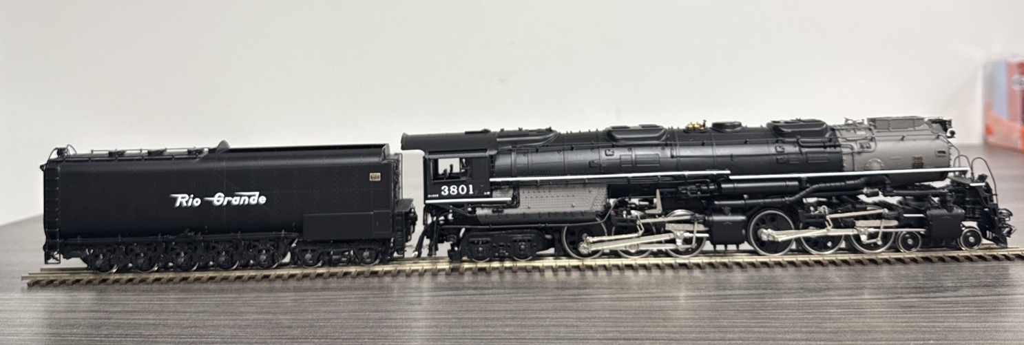 Key Imports CS #106 HO Brass Challenger D&RGW 4-6-6-4 L-97 #3801 Factory Painted