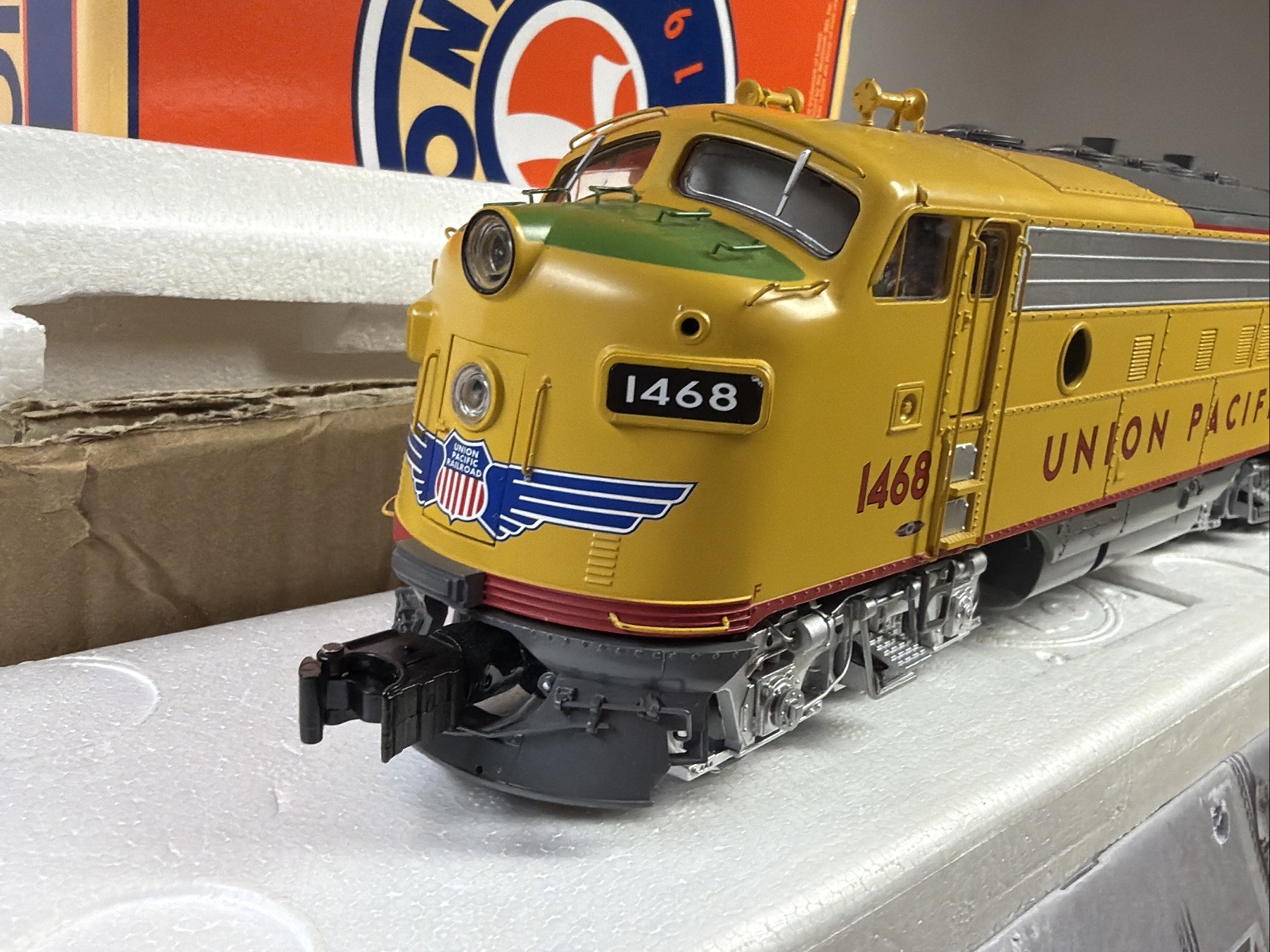 Lionel 2233850 O UP Legacy F7 AA Diesel Locomotive Set #1468/1469 w/BTO Tested!