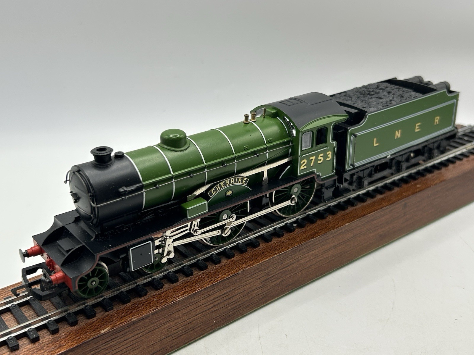 OO Hornby R378 LNER Class D49/1 4-4-0 Steam Locomotive ‘Cheshire’ – (EX BOXED)
