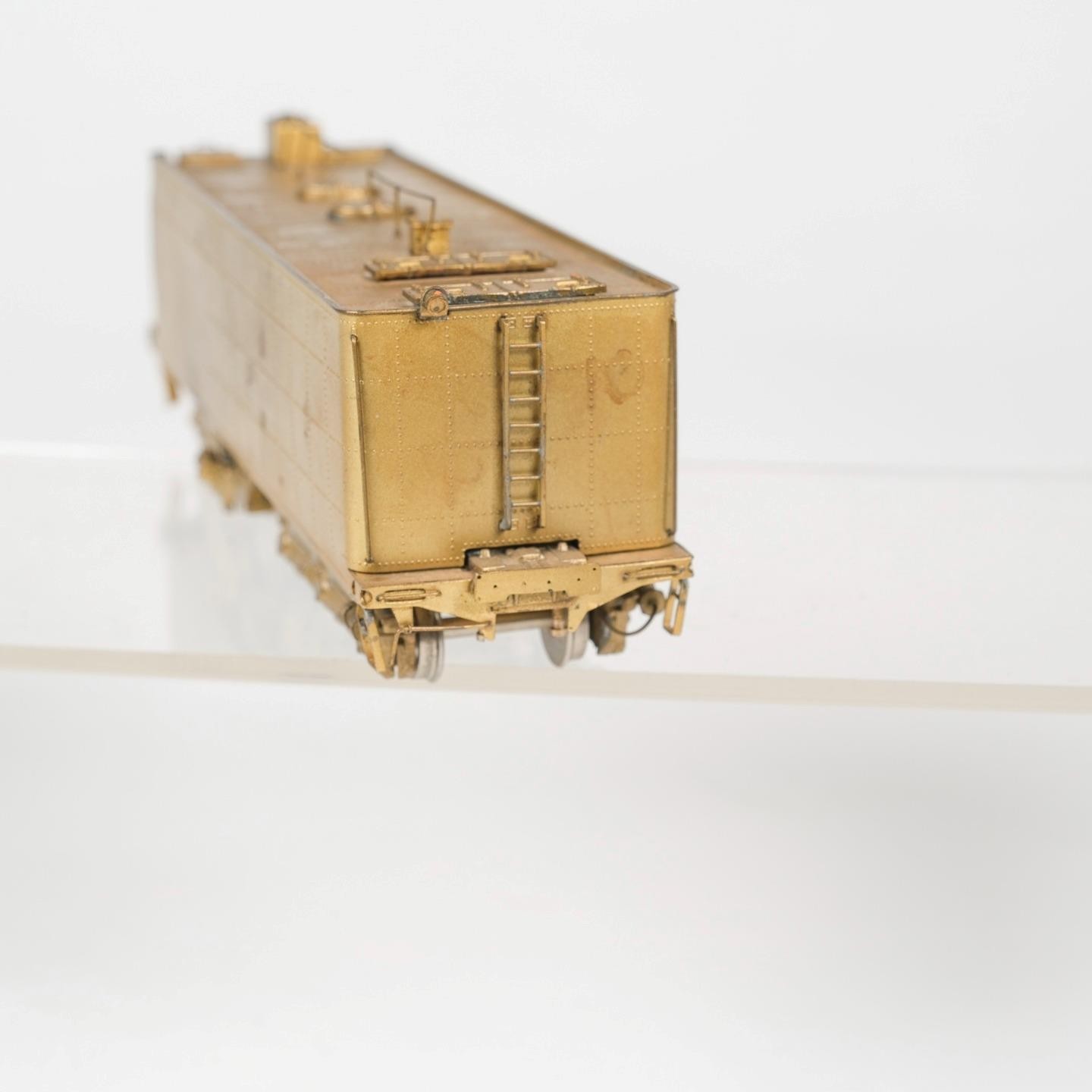 Samhongsa HO Scale Unpainted Brass 2-10-4 Steam Locomotive & Tender