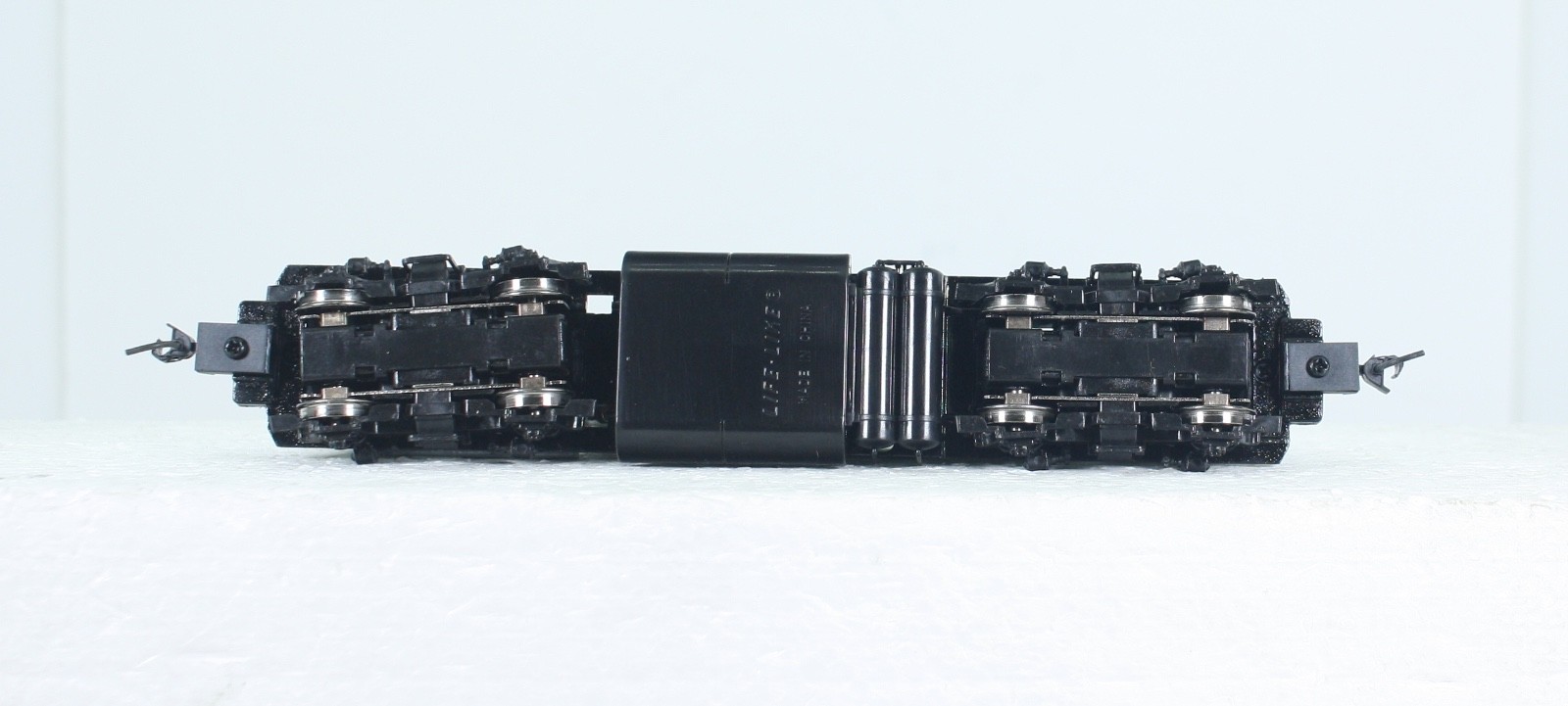 HO Scale Proto 2000 23612 New Haven GP9 Ph II Diesel DCC Ready NH 1218