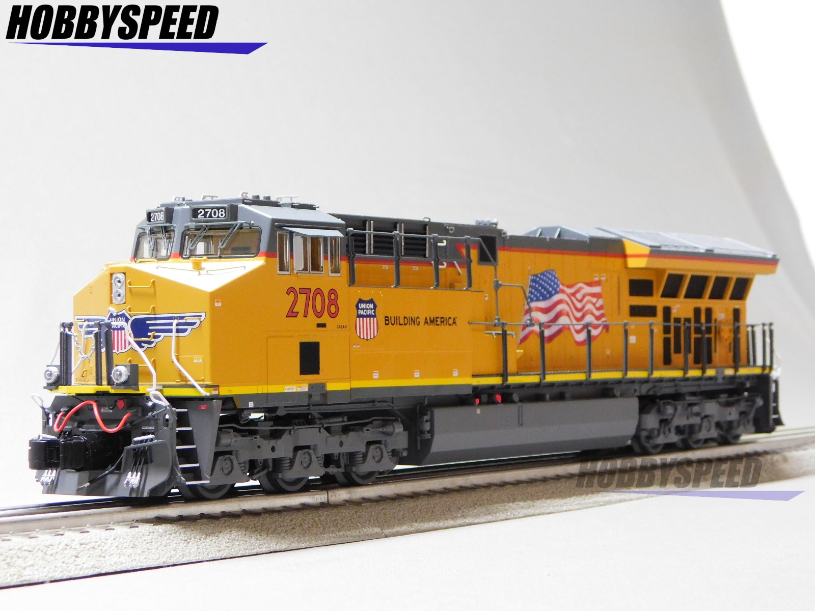 LIONEL UNION PACIFIC UP SUPERBASS ET44AC #2708 DIESEL ENGINE O GAUGE 2533509 NEW