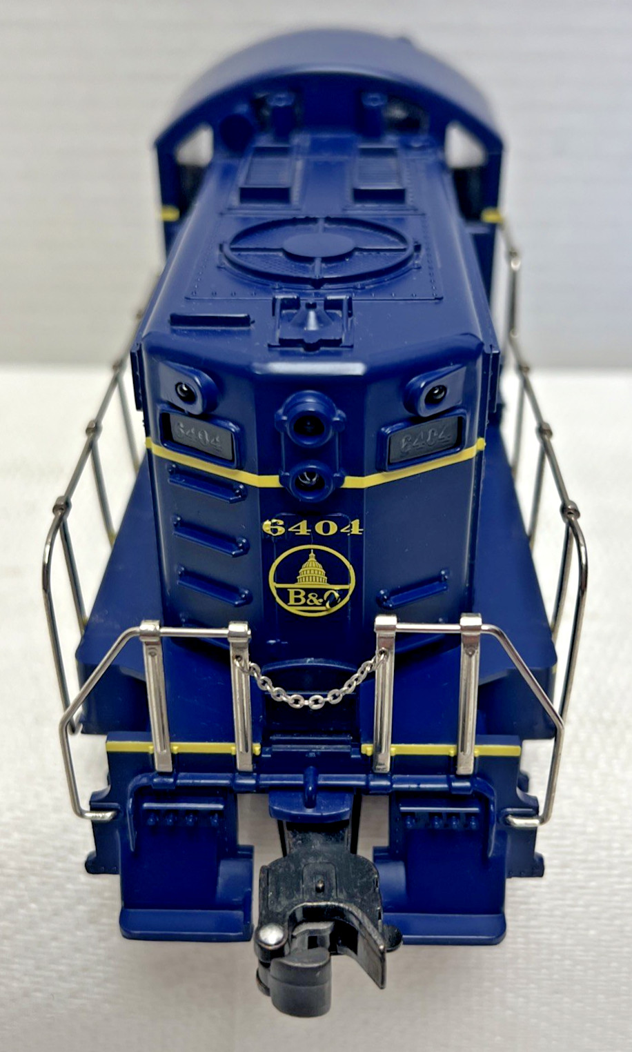 RMT O/O27 RMT-4232 BALTIMORE & OHIO GP BEEP DIESEL LOCOMOTIVE #6404 IN OB