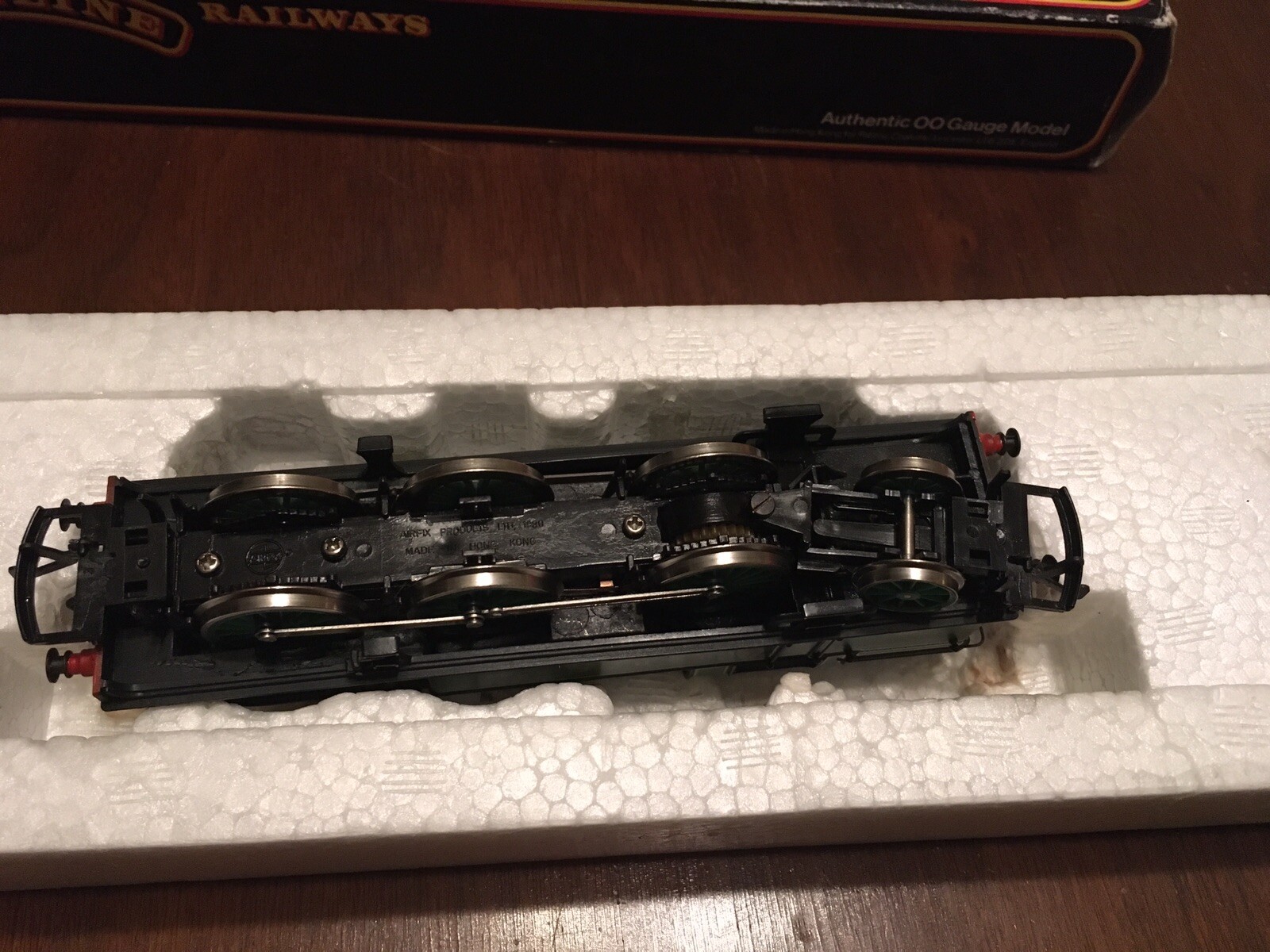 MAINLINE 54154 EMPTY LNER 0-6-2T CLASS N2 TANK LOCOMOTIVE