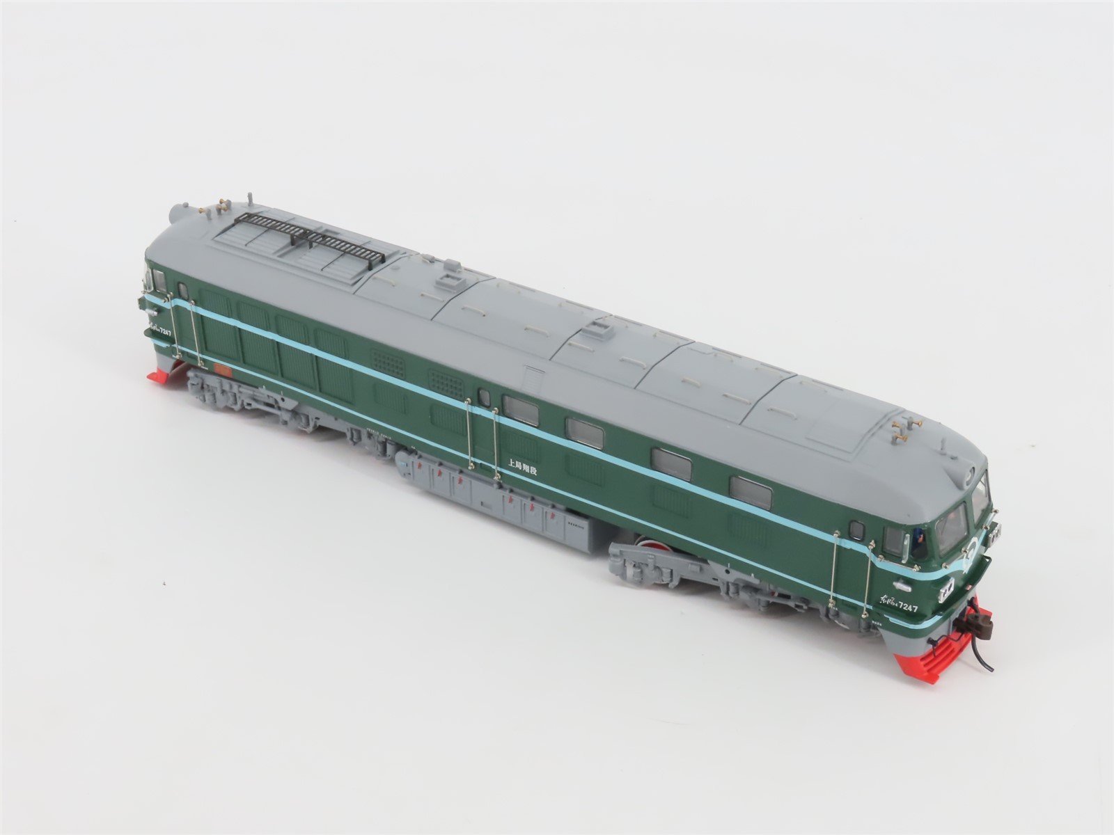 HO Scale Bachmann AA62045 CR China Railway 4B Diesel #7247 – DCC Ready
