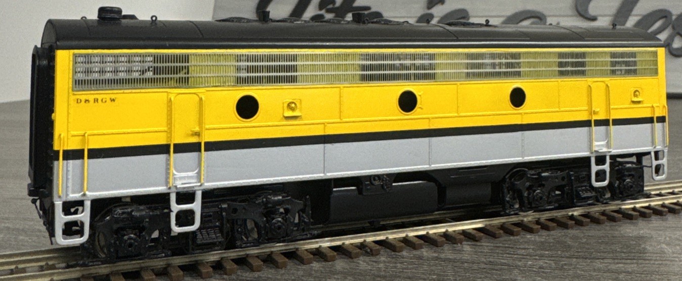 Oriental Limited HO Brass #P714 EMD F9B 1750HP D&RGW – Factory Painted & LNIB!