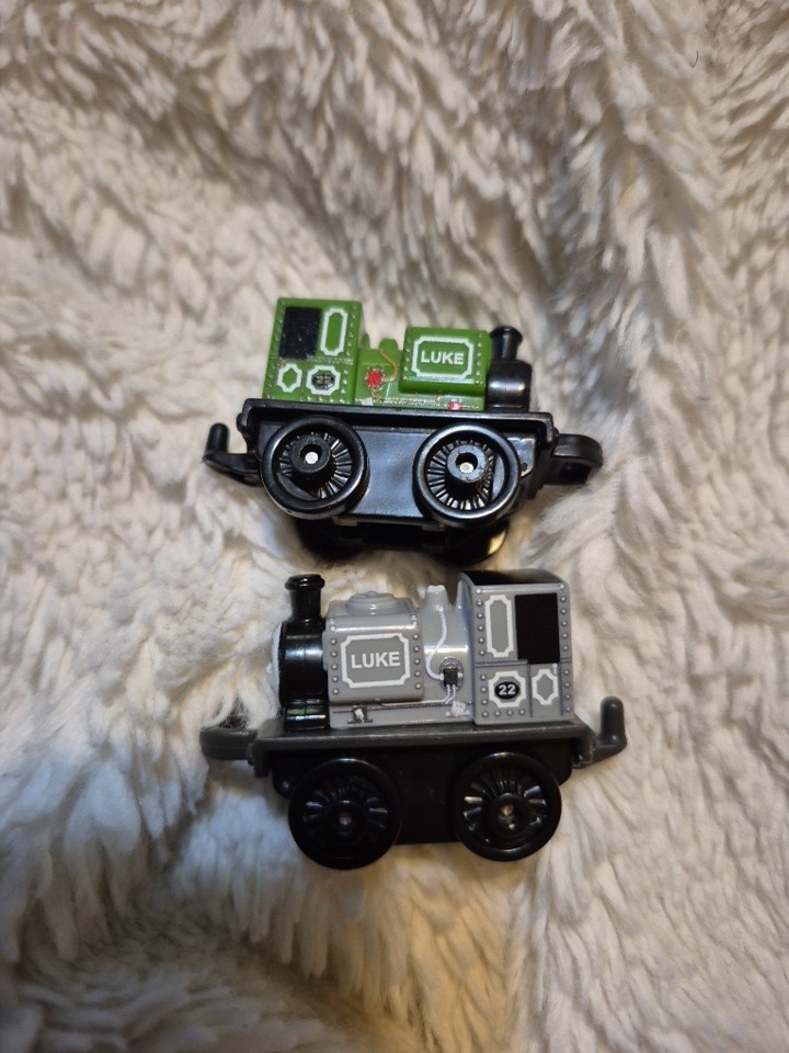 Thomas & Friends Minis~ Luke In Green & Grey {Rare}