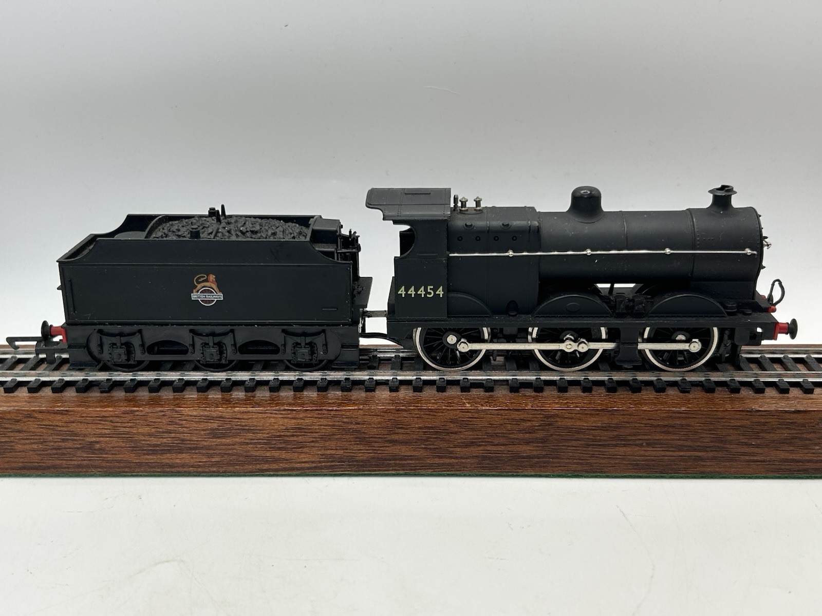 OO Airfix BR Fowler 4F 0-6-0 Steam Locomotive #44454 – (VG TESTED)