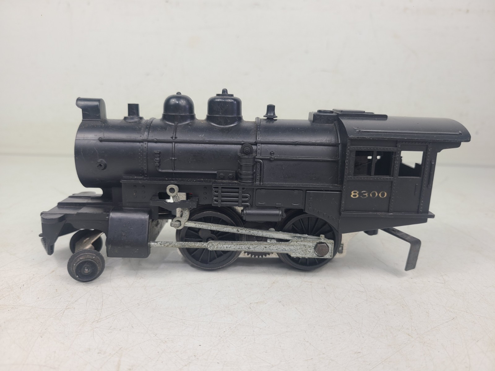 Vintage Lionel 8300 Steam Locomotive Train Engine