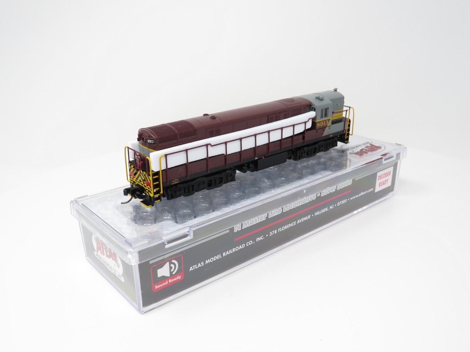 Atlas N 40005396 Canadian Pacific CP FM Trainmaster H24-66 Diesel Locomotive