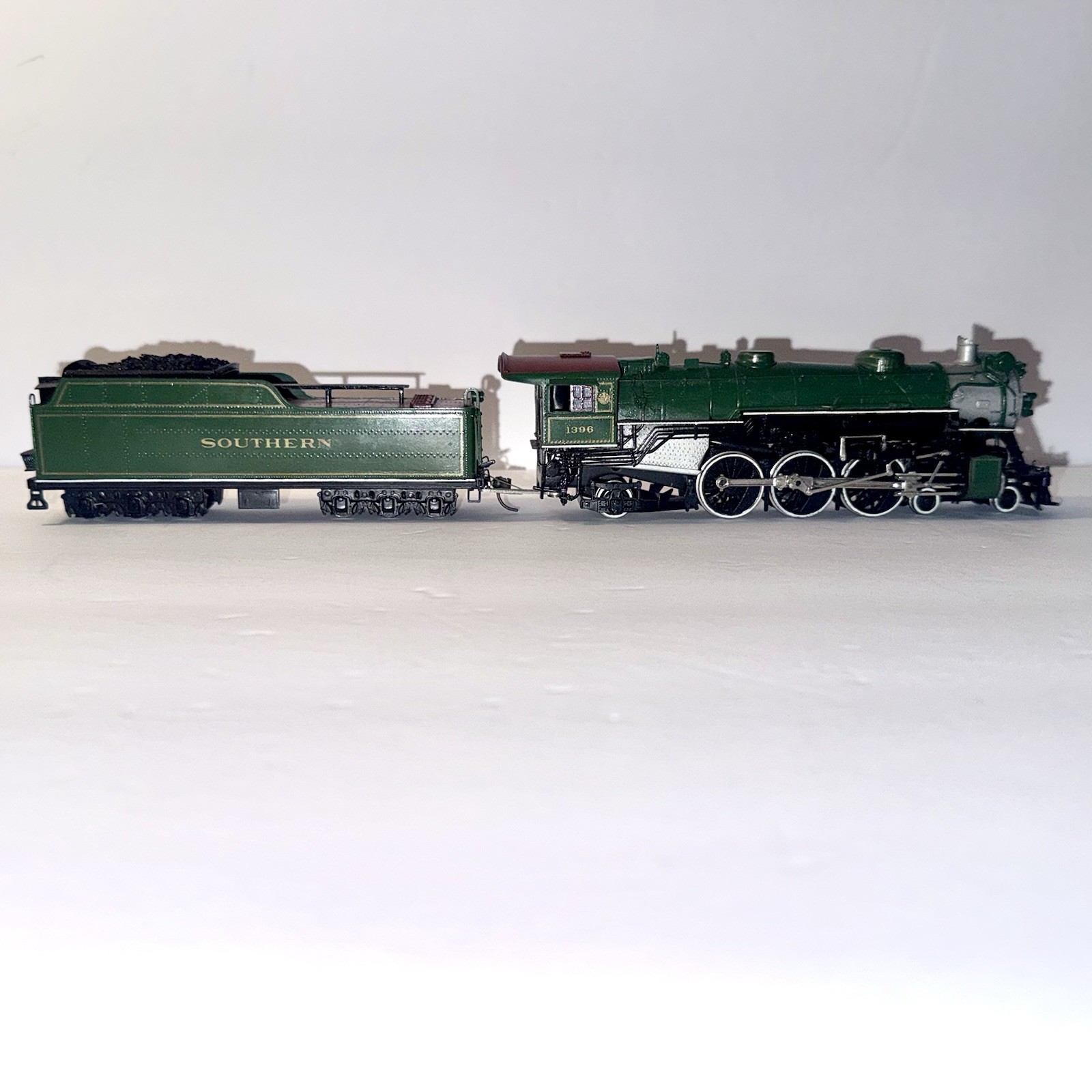 HO UNITED SOUTHERN 4-6-2 BRASS LOCO No. 1396 PACIFIC FAST MAIL PAINTED VINTAGE