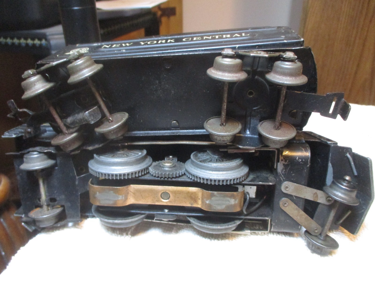 MARX O Gauge 999 NEW YORK CENTRAL LOCOMOTIVE 2-4-2 & TENDER TESTED/RUNS LIGHTS