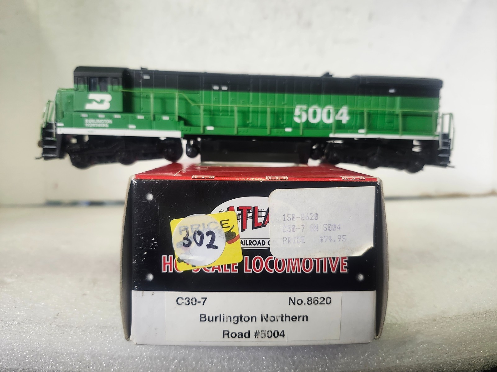 ATLAS TESTED HO BURL/NORTH. C30-7 ROAD 5004 REVERSING LIGHTS KD’S BONUS DONATIO