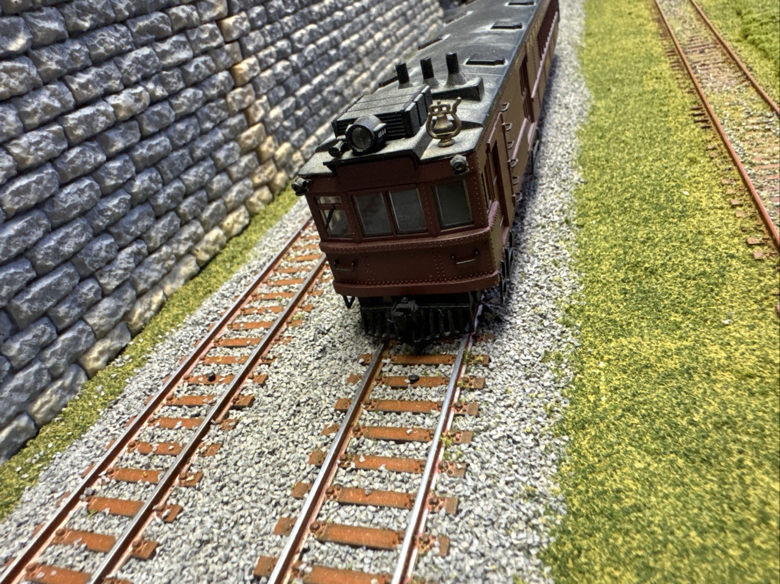 PENNSYLVANIA HO SCALE BACHMANN SPECTRUM OBSERVATION CAR / ENGINE TRAIN #4644