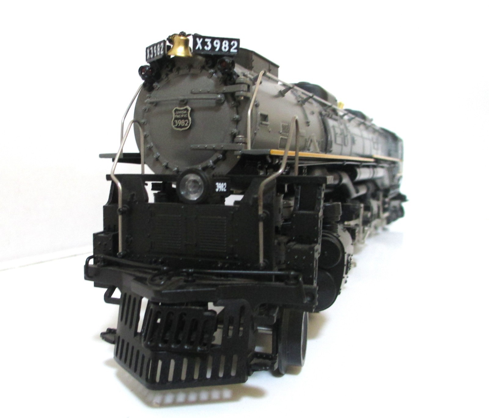 MTH Union Pacific No.3982 4-6-6-4 Die-Cast Challenger Loco & Tender P/S READ