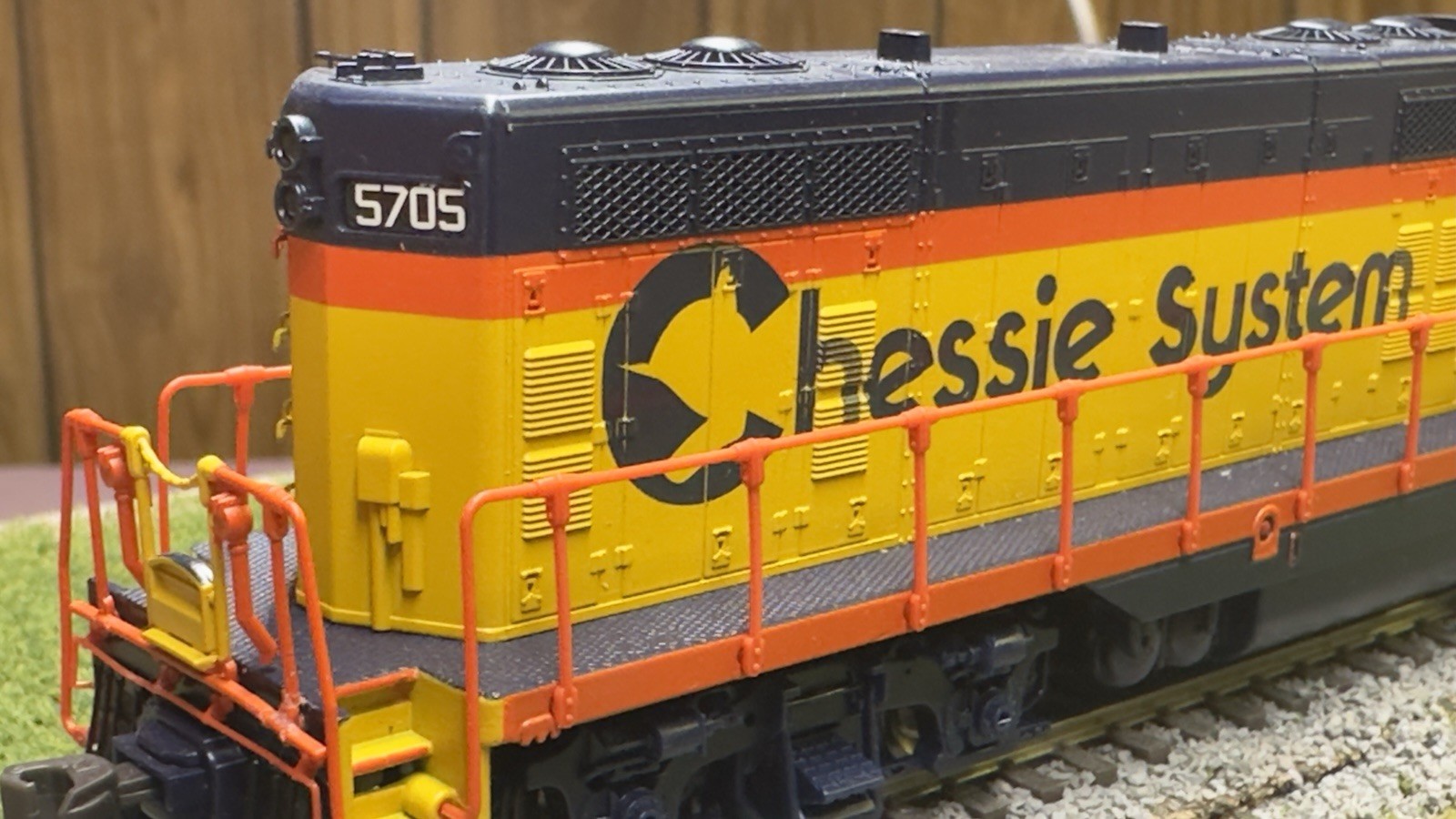 Atlas Classic Series HO Chessie C&O B&O GP7 #5705 RARE