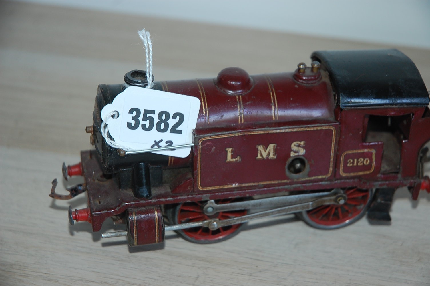 HORNBY O GAUGE CLOCKWORK No 1 SPECIAL TANK LOCOMOTIVE IN RED LMS LIVERY